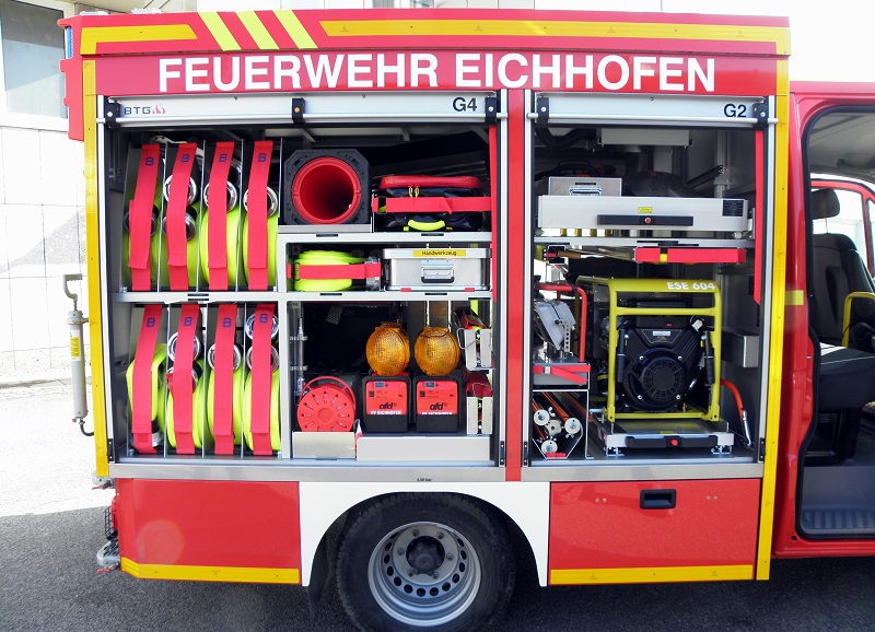 Ansicht Geräteräume Beifahrerseite