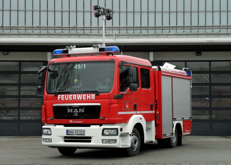 StLF 10/6 mit Lichtmast