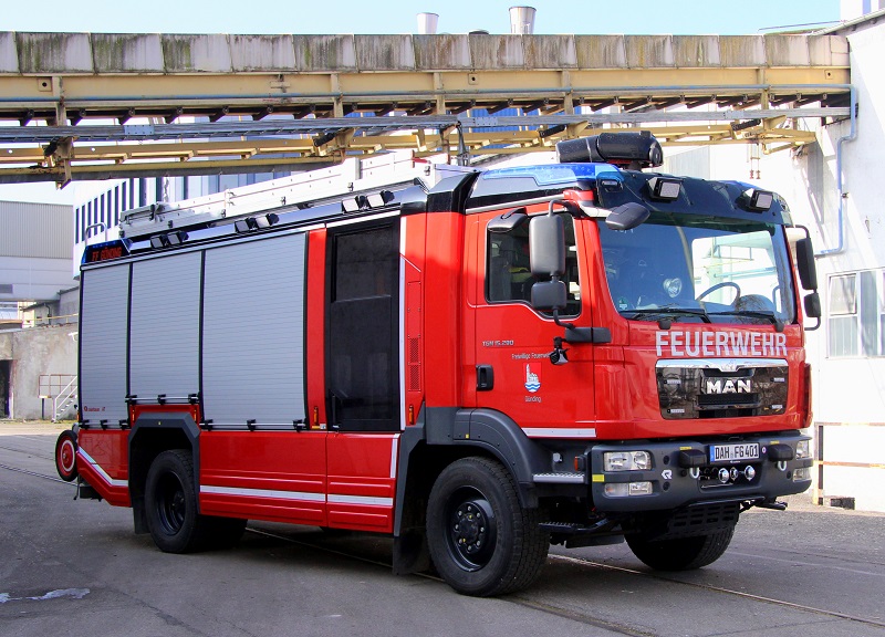 Hilfeleistungslöschgruppenfahrzeug 20/16 Feuerwehr Günding