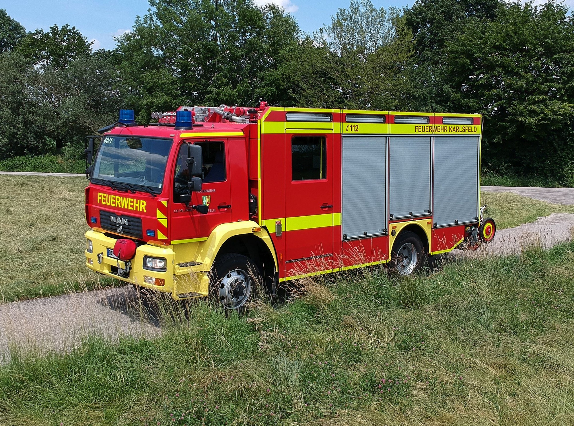 Hilfeleistungslöschgruppenfahrzeug 20/16 Feuerwehr Karlsfeld
