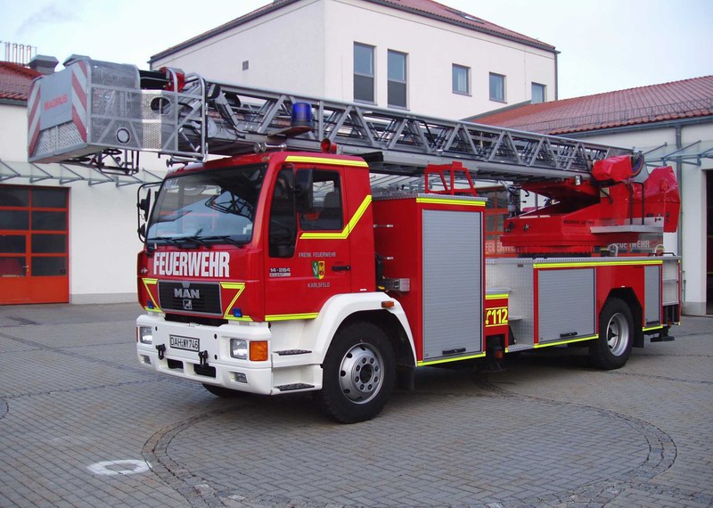 Florian Karlsfeld 30/1