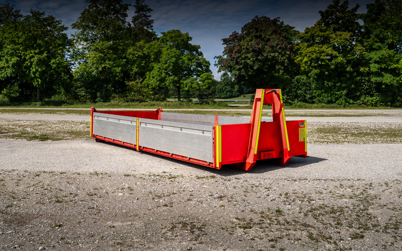 Abrollbehälter Ladeboden