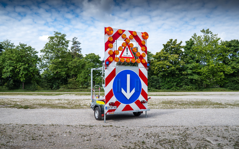 Verkehrssicherungsanhänger