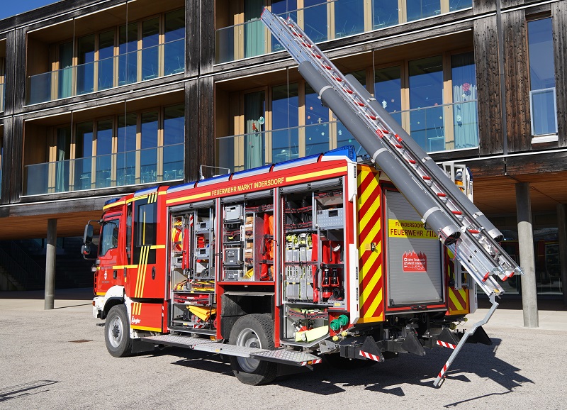 HLF 20/16 Fahrerseite Heck