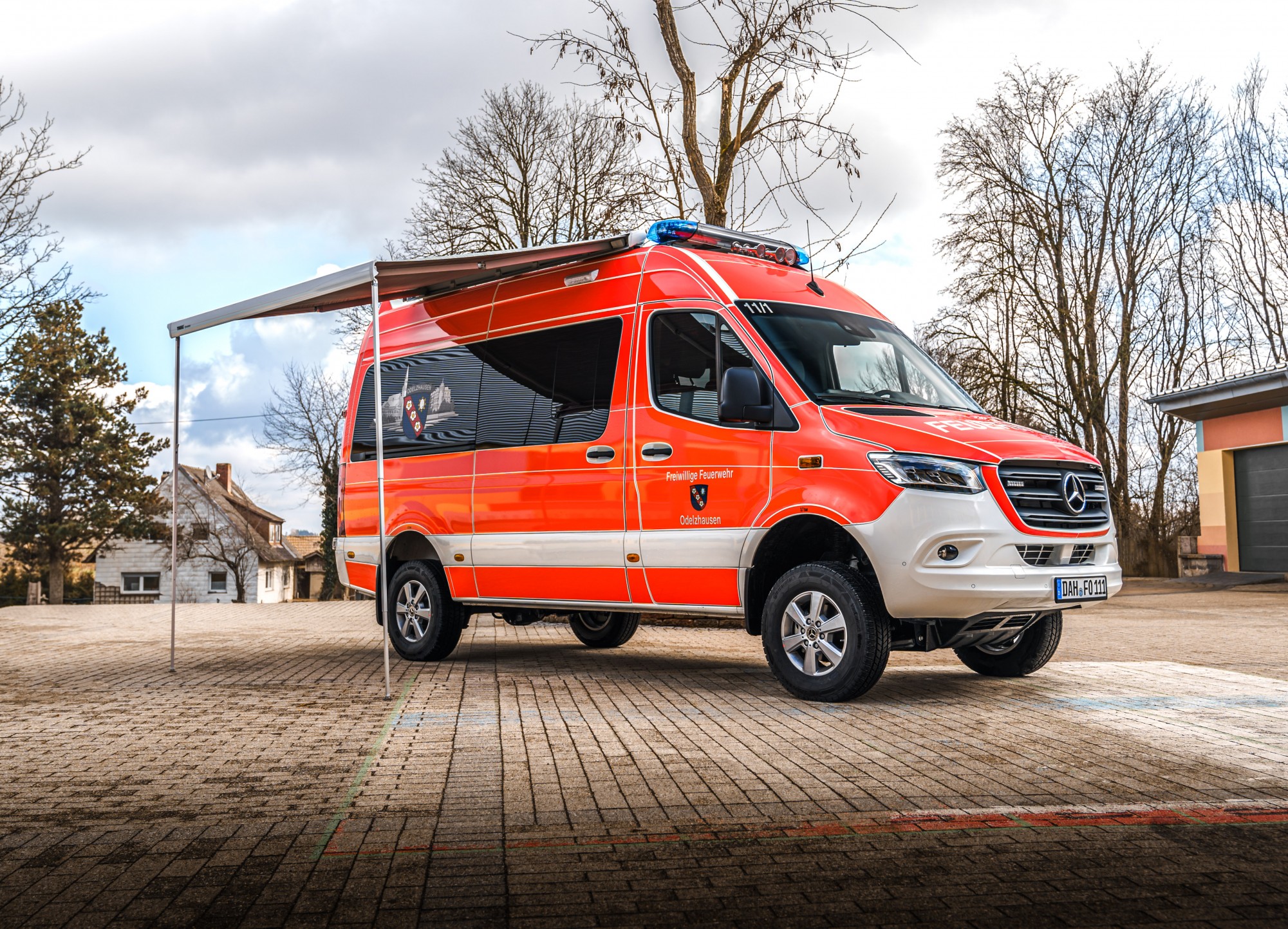  Ausfahrbarer Unterstand