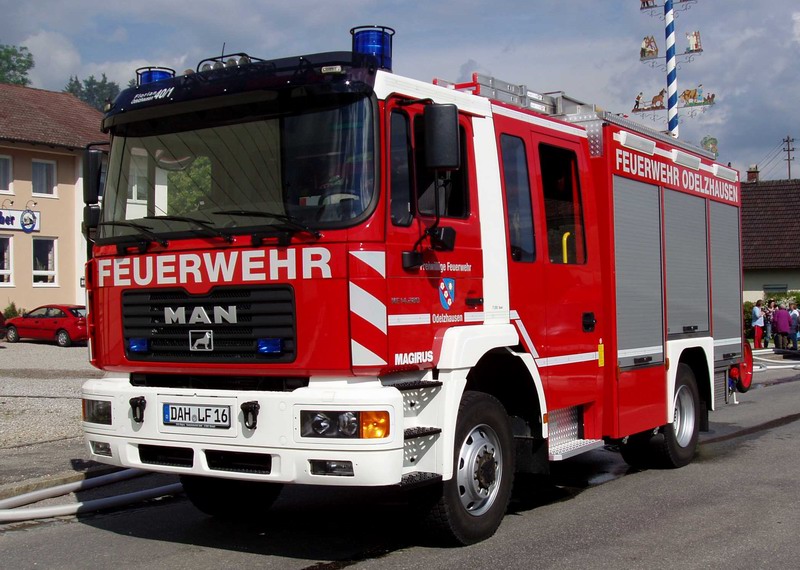 Hilfeleistungslöschgruppenfahrzeug 20/16 Feuerwehr Odelzhausen