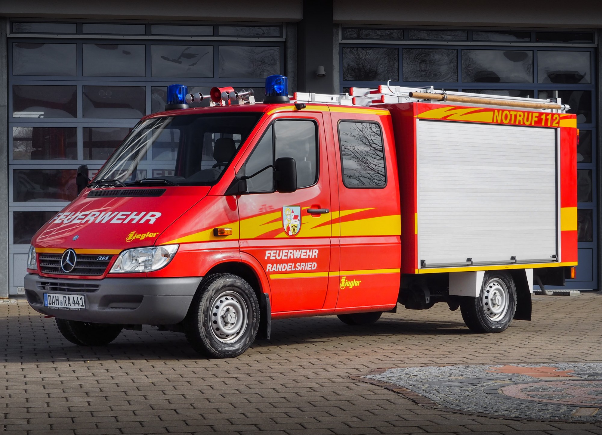 Tragkraftspritzenfahrzeug Feuerwehr Randelsried