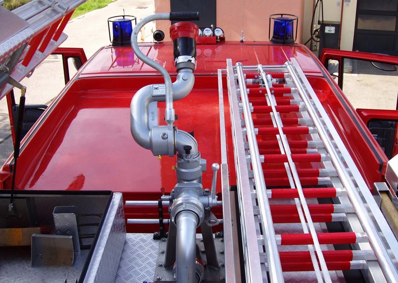 Wasserwerfer auf dem Dach