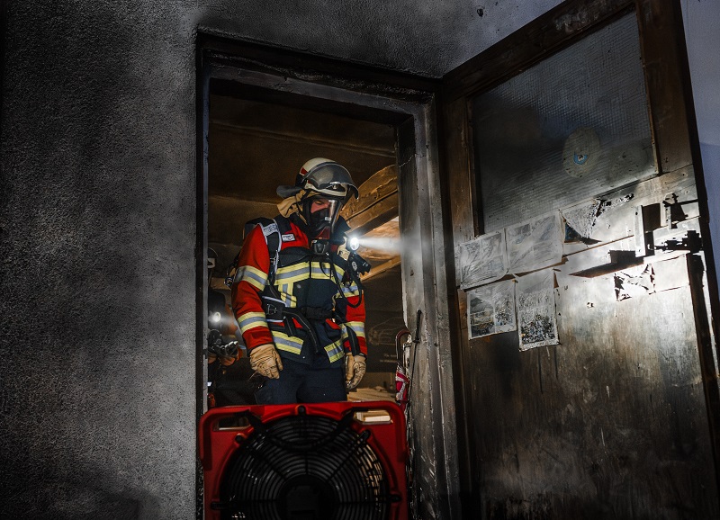  Brand auf landwirtschaftlichem Anwesen schnell unter Kontrolle