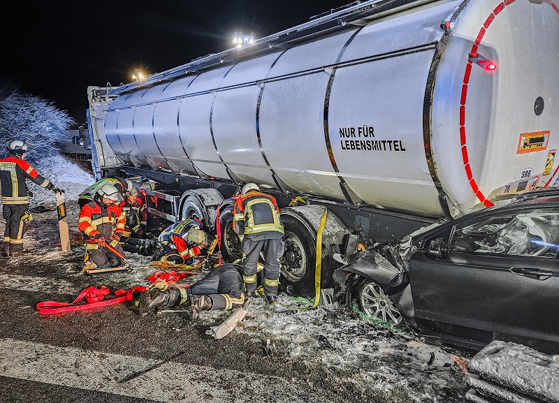  Verkehrsunfall mit LKW