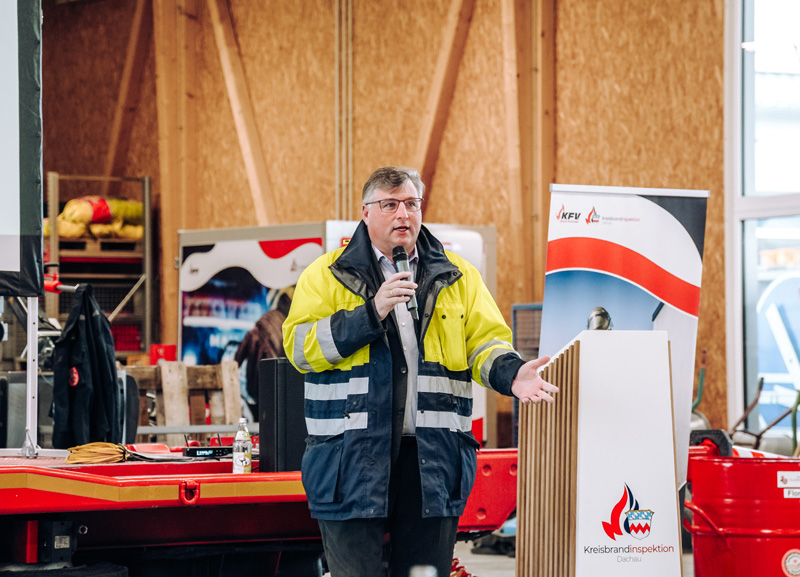 Fachbereich 14 diskutiert aktuelle Herausforderungen im Gefahrguteinsatz