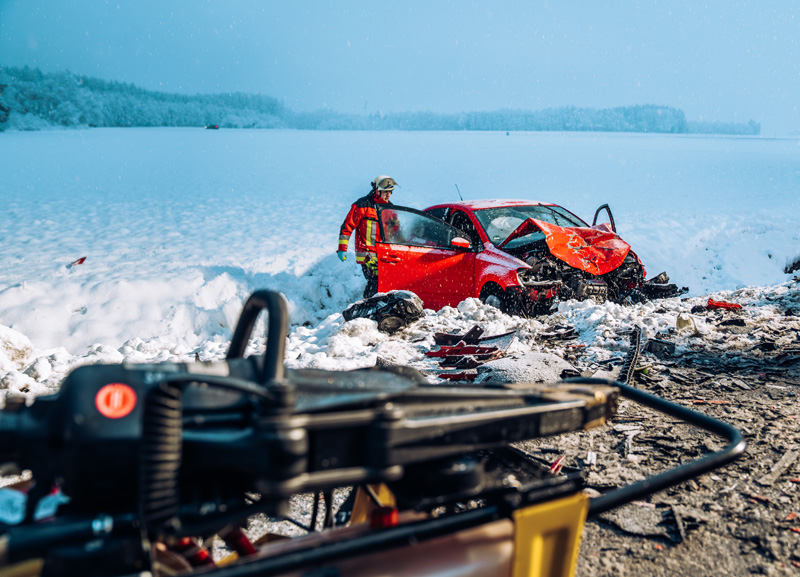 Glätteunfall bei Vierkirchen - Drei Fahrzeuge involviert