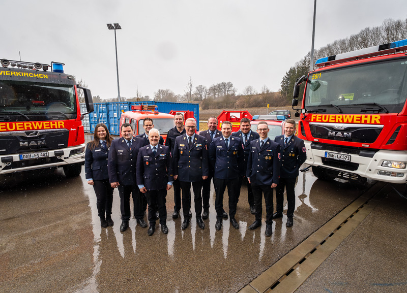 Rund 150 Gäste feiern den 60. Geburtstag von Kreisbrandrat Georg Reischl