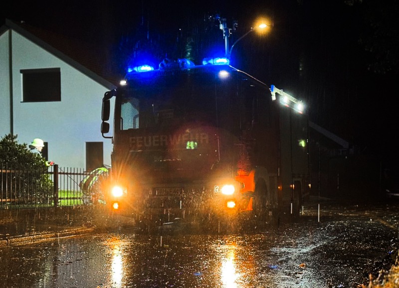 Starkregen und Sturmböen am Donenrstagabend