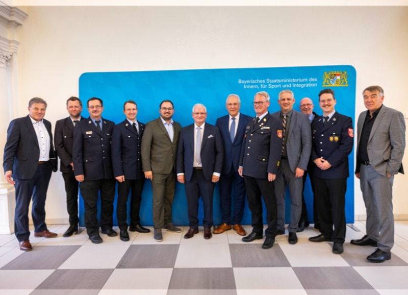 Rückhalt für die Feuerwehr: Michael Unsin GmbH als ehrenamtsfreundlicher Betrieb ausgezeichnet